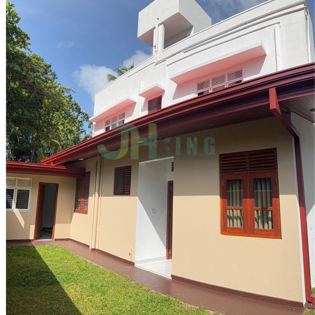 Brand New Luxury Two-Storey House for Sale – Katunayake / Seeduwa photo 17