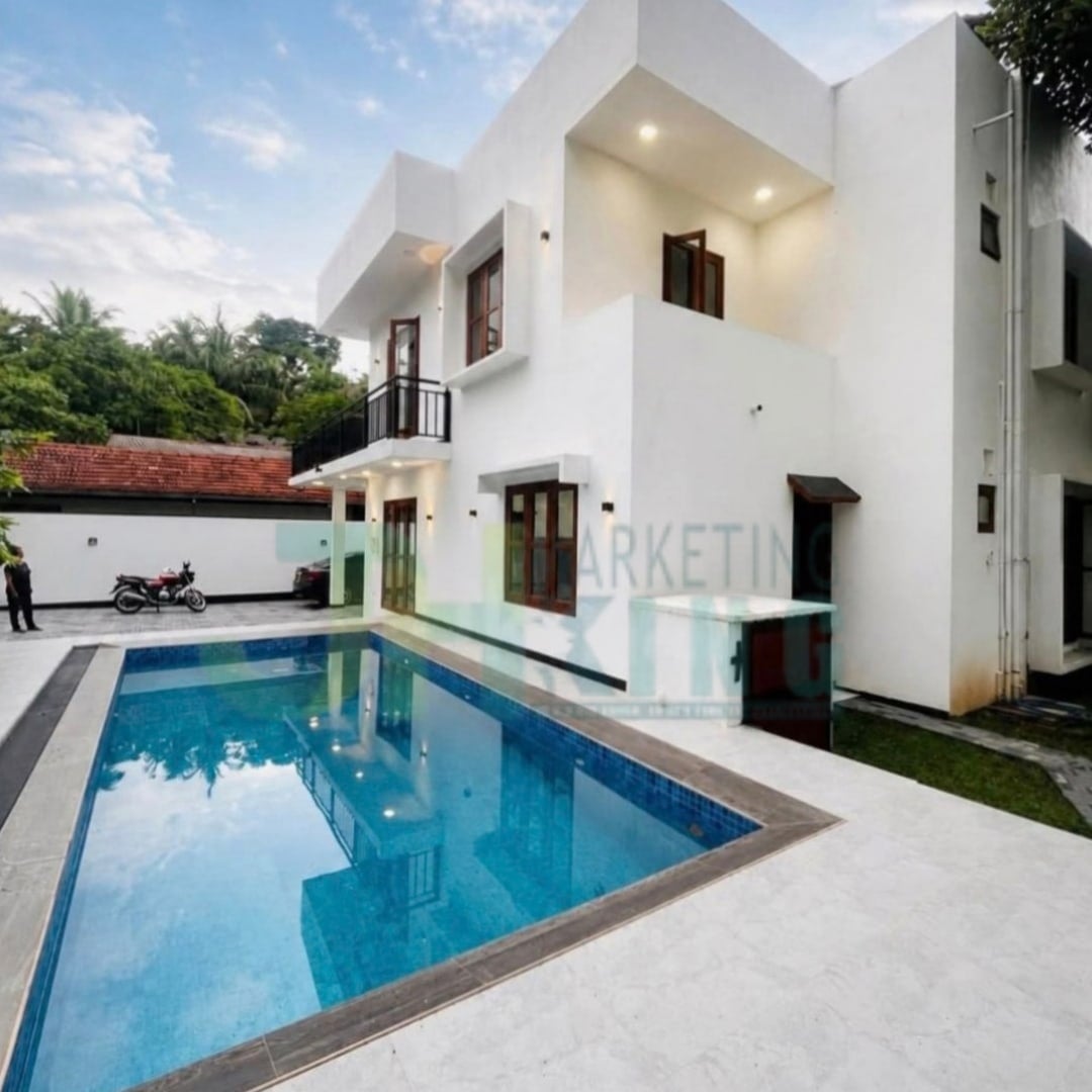 BRAND NEW LUXURY TWO STORY HOUSE - SIYAMBALAPE exterior