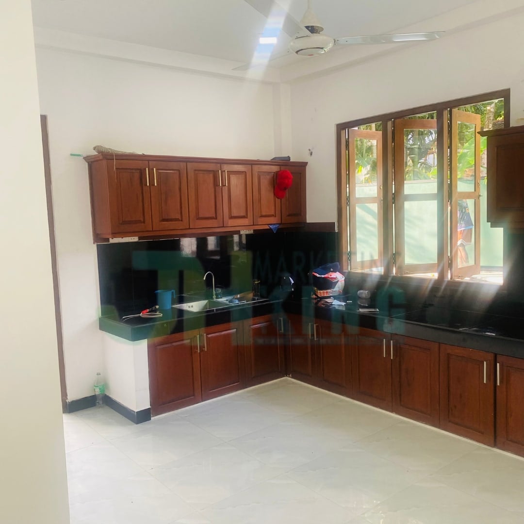 BRAND NEW LUXURY TWO STORY HOUSE - SIYAMBALAPE photo 12