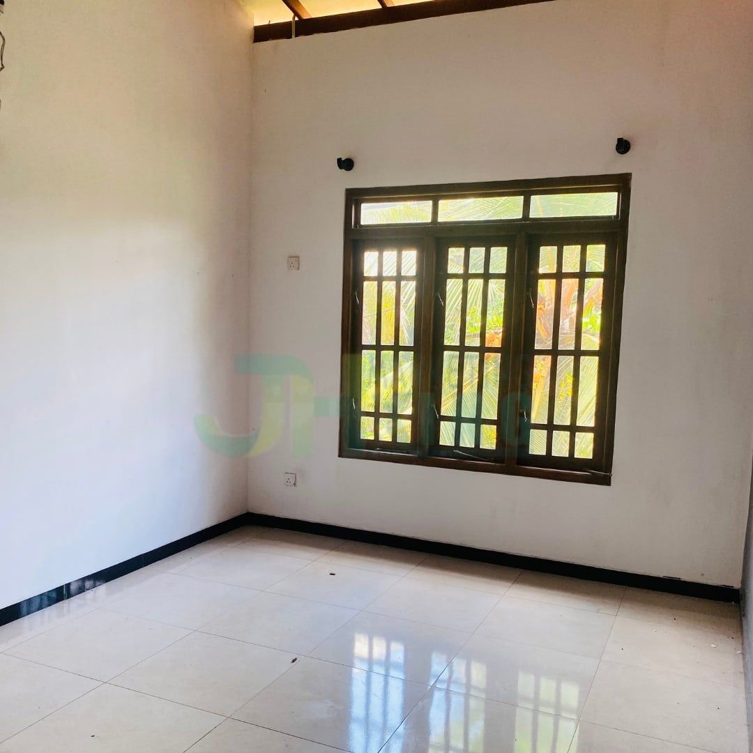 PREMIUM 2-STOREY RESIDENCE FOR SALE – KIRILLWALA, KADAWATHA photo 8