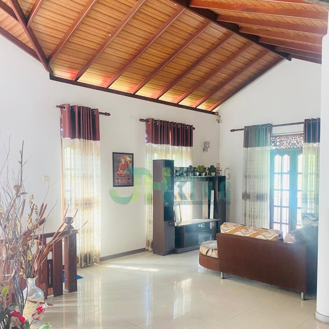 TWO-STOREY HOUSE FOR SALE IN KIRIBATHGODA photo 3